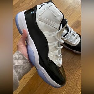 Jordan 11 concord